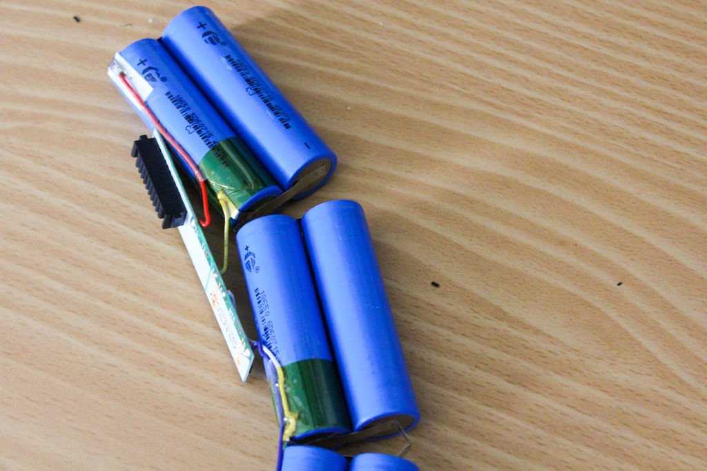 Как оживить батарею ноутбука если она не заряжается