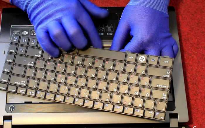 Как почистить клавиатуру на ноутбуке в домашних условиях, как разобрать клавиатуру на ноутбуке