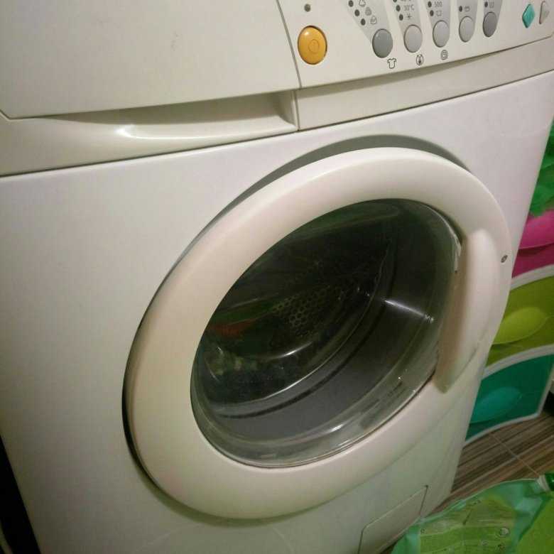 Неисправности стиральной машины zanussi и их устранение: коды ошибок моделей с вертикальной загрузкой. что делать, если машина не отжимает и не сливает воду?