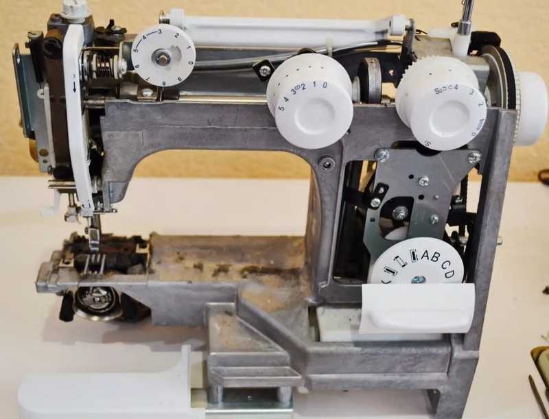 Ремонт швейной машинки дома - как вернуть швейную машинку к жизни | портал о компьютерах и бытовой технике
