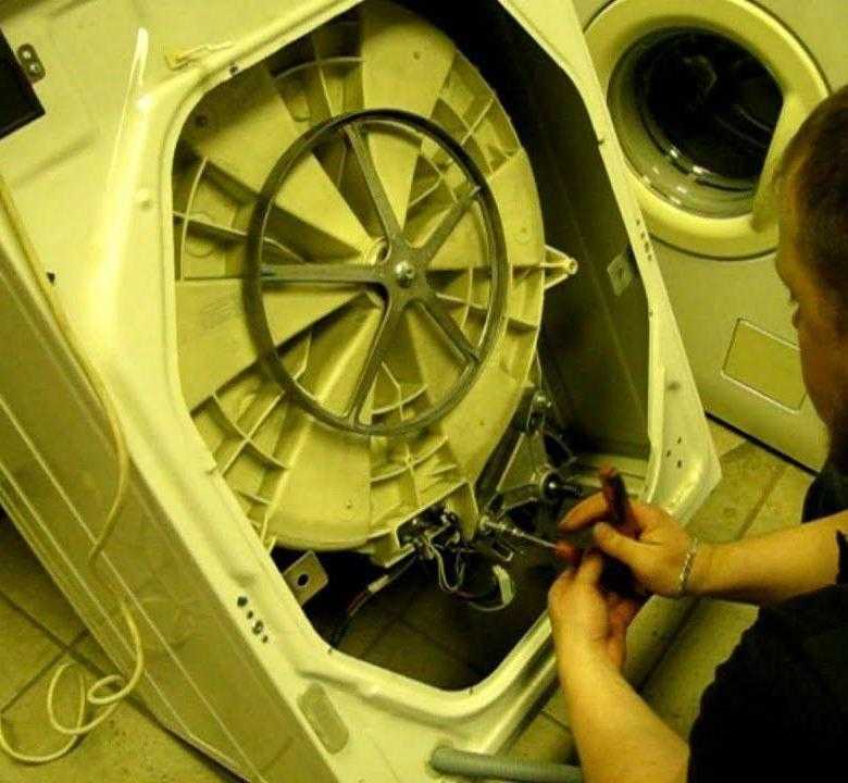 Что делать при поломке амортизатора в стиральной машине?