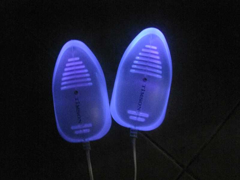 Ультрафиолетовая сушилка для обуви: какую антигрибковая сушку timson с уф лампой выбрать