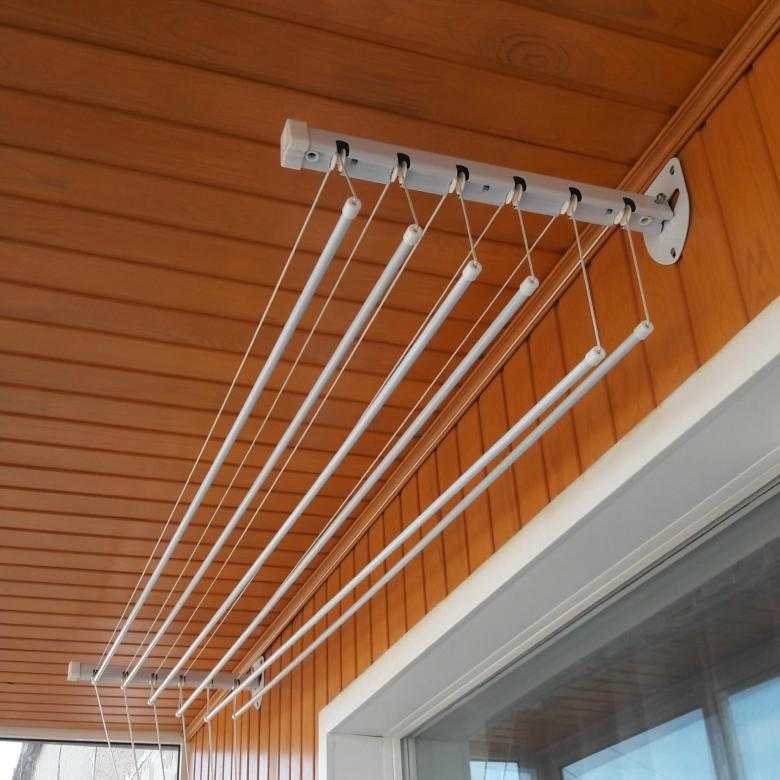 Сушилка для белья на балкон: как выбрать, где разместить и как правильно установить сушилку (105 фото)