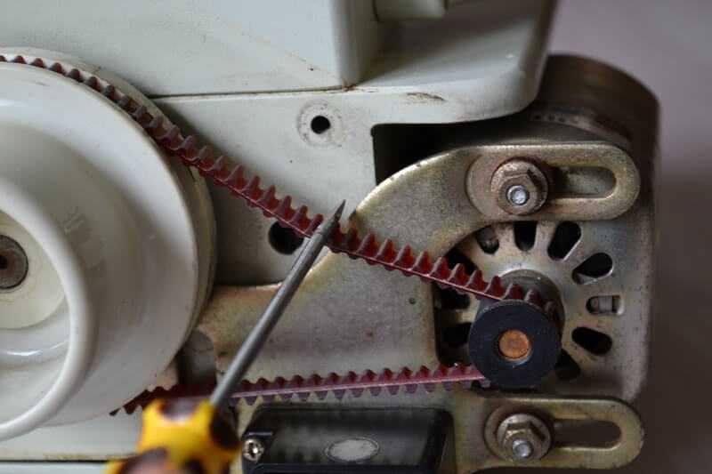 Двигатель для швейной машинки ремонт своими руками