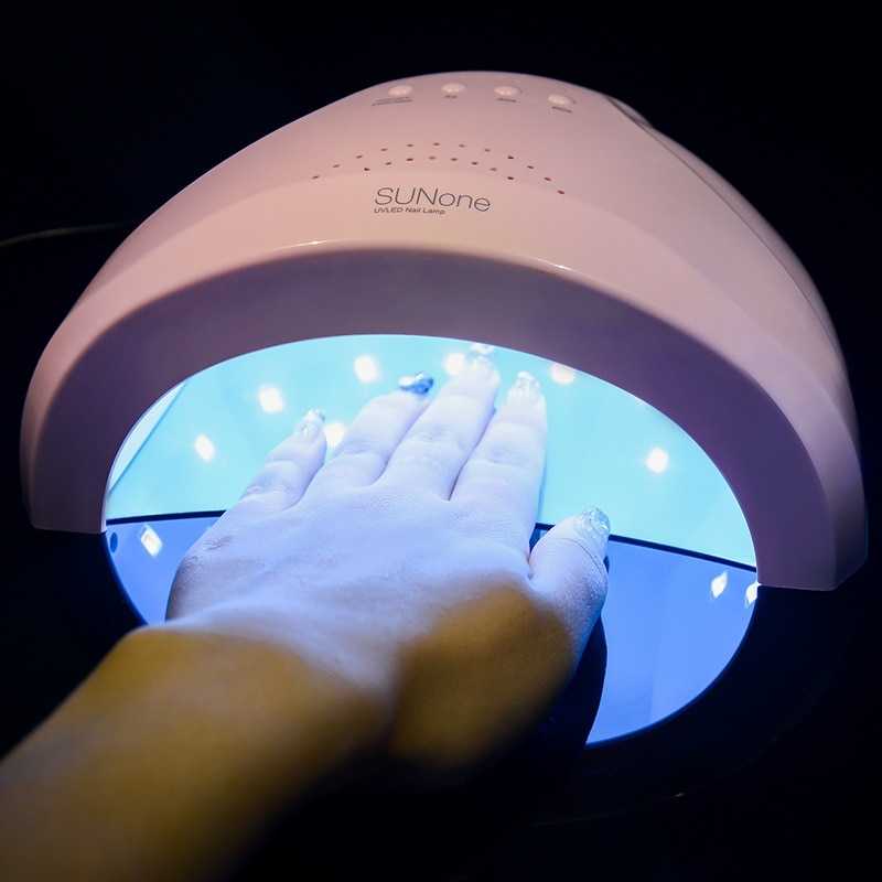 10 способов высушить обычный лак без ультрафиолетовой лампы.