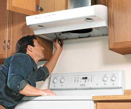 Ремонт кухонных вытяжек: не работает мотор и вентилятор, как разобрать устройство, замена кнопок управления